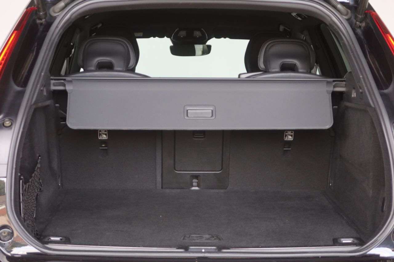 2022 VOLVO XC60 2022 VOLVO XC60