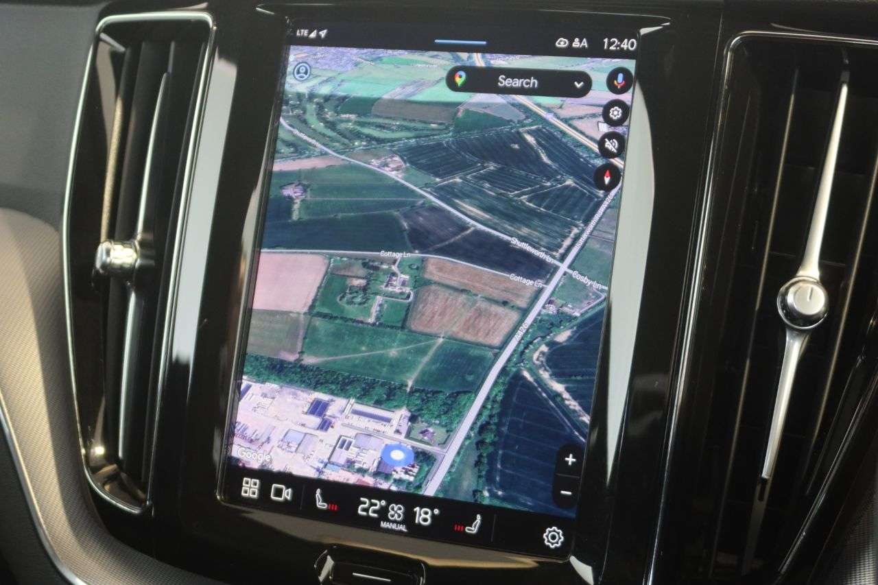 2022 VOLVO XC60 2022 VOLVO XC60