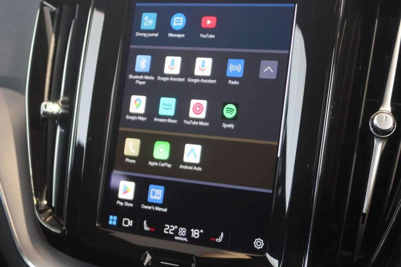 2022 VOLVO XC60 2022 VOLVO XC60