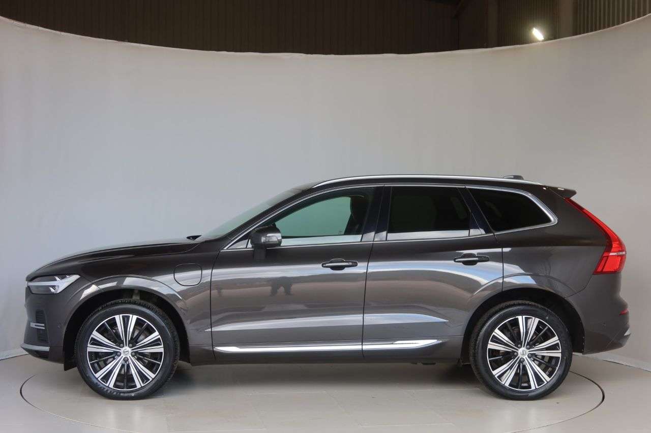 2022 VOLVO XC60 2022 VOLVO XC60