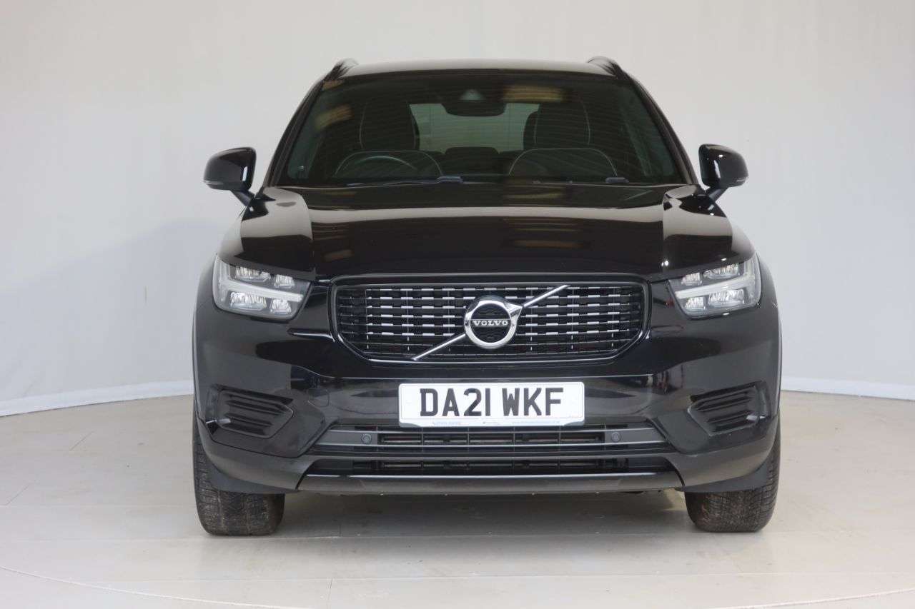 2021 VOLVO XC40 2021 VOLVO XC40
