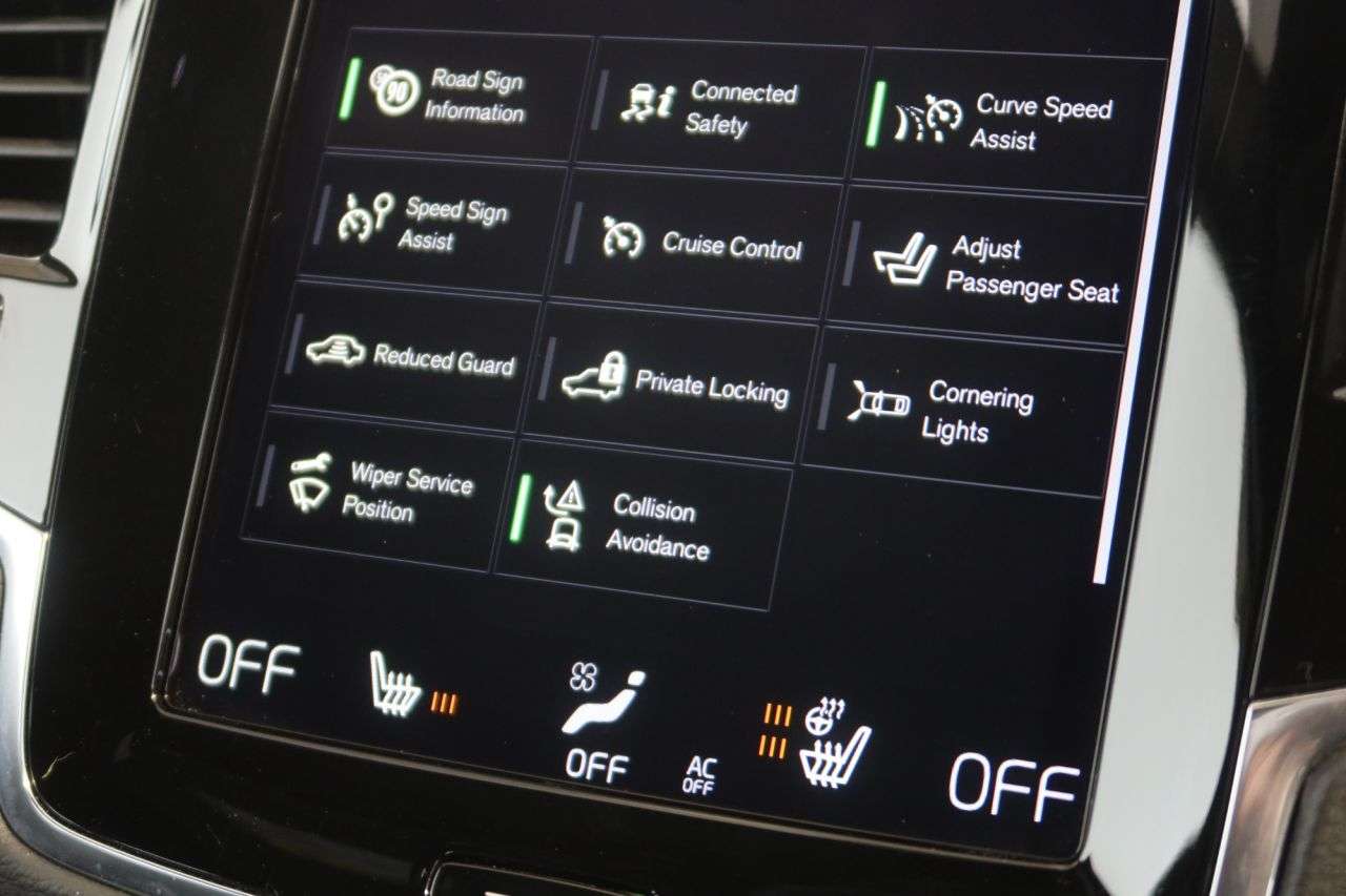 2021 VOLVO XC90 2021 VOLVO XC90