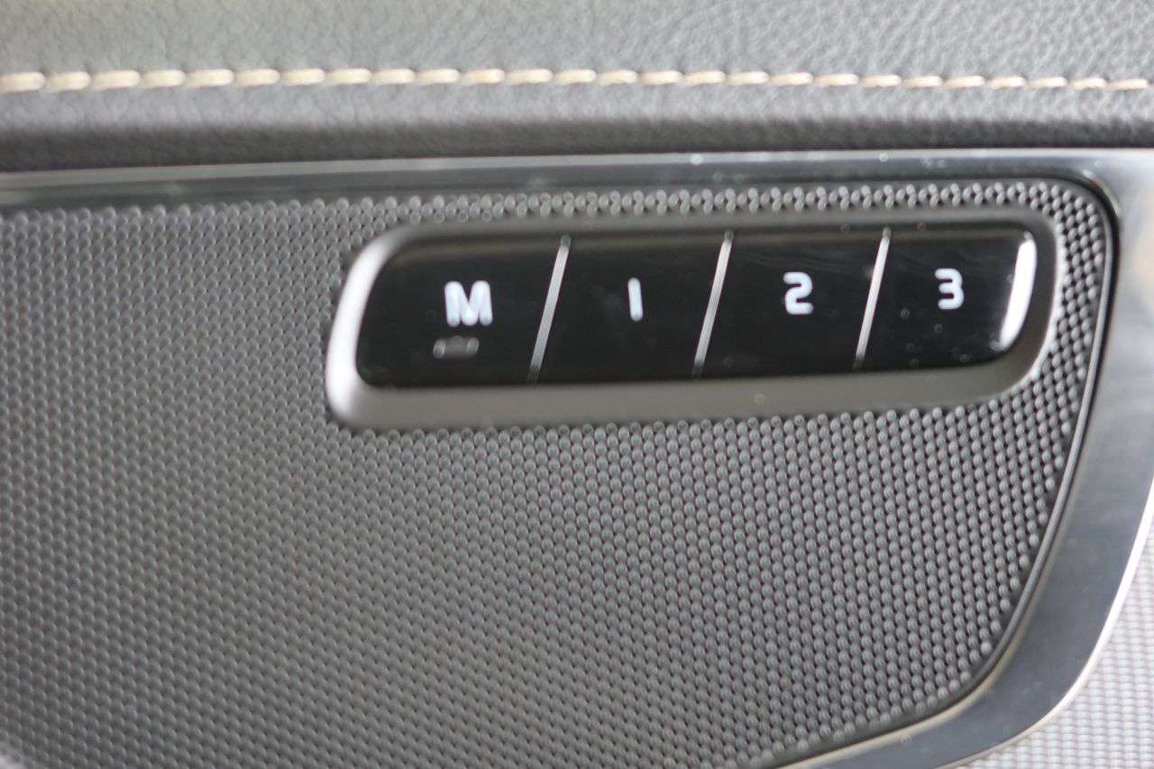 2021 VOLVO XC90 2021 VOLVO XC90