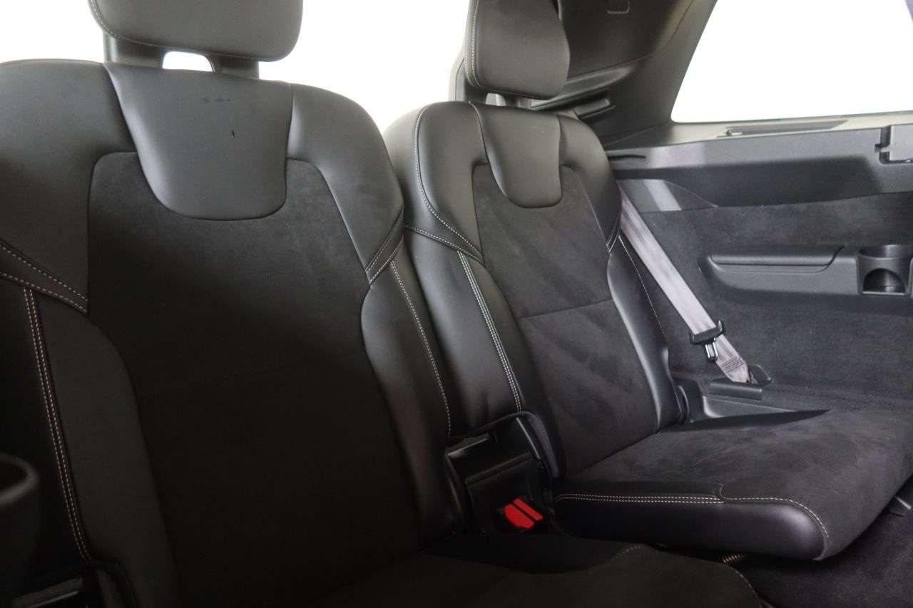 2021 VOLVO XC90 2021 VOLVO XC90