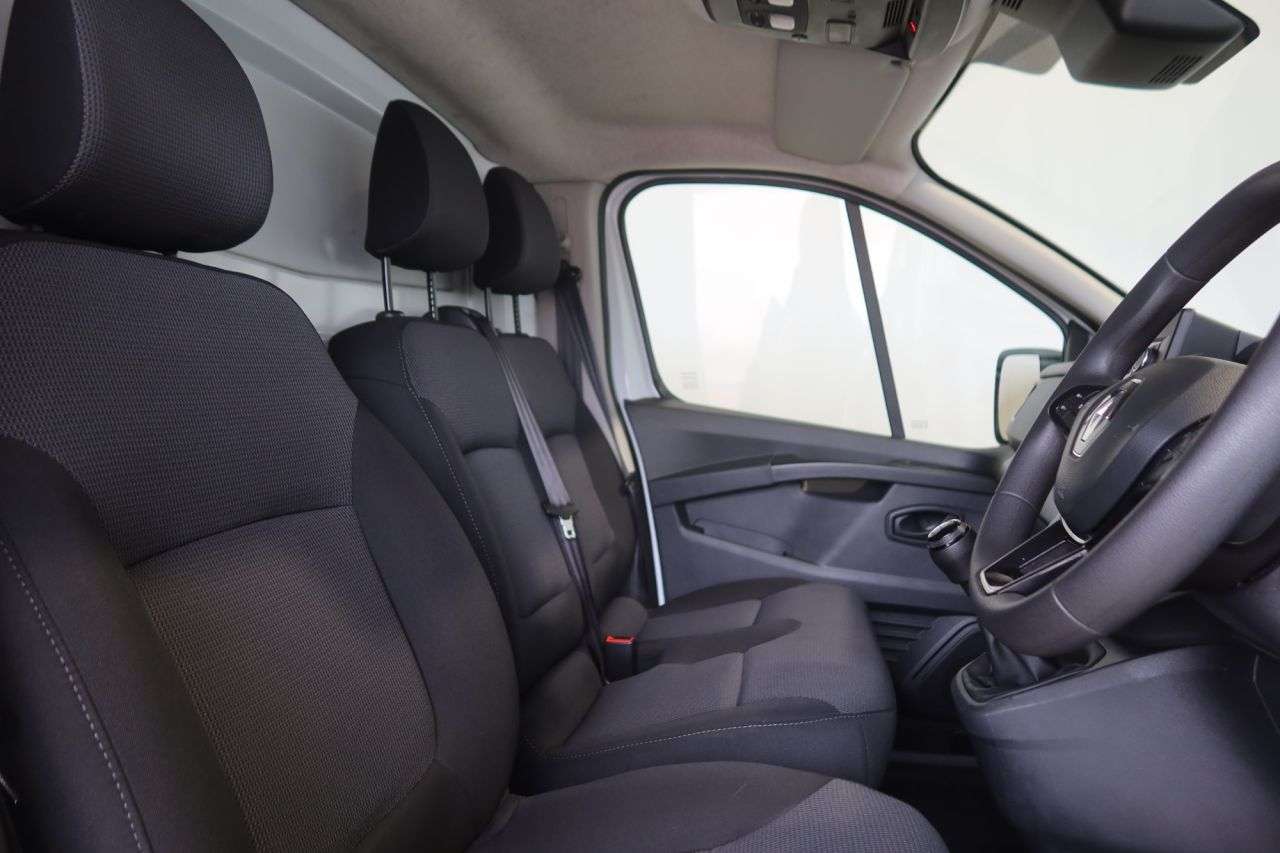 2022 RENAULT TRAFIC 2022 RENAULT TRAFIC