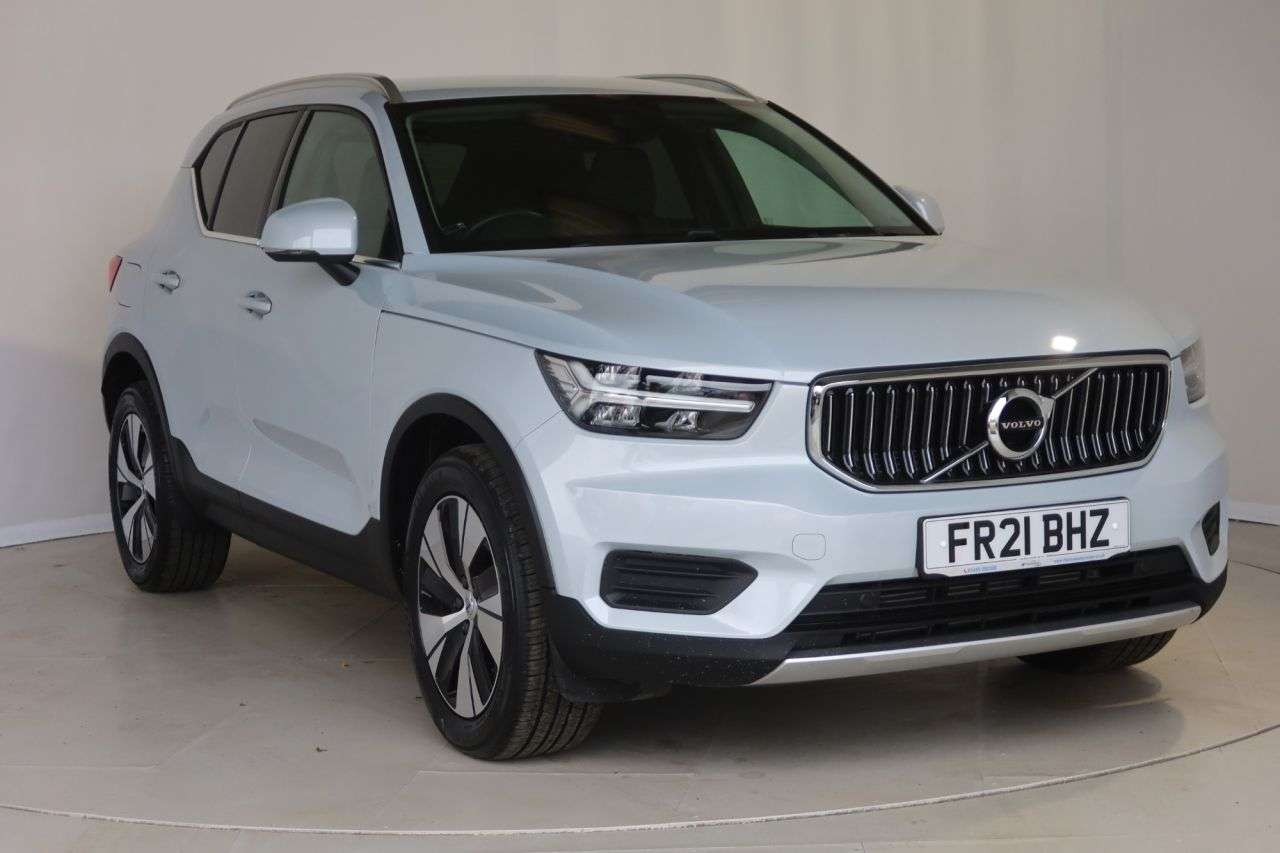 2021 VOLVO XC40 2021 VOLVO XC40