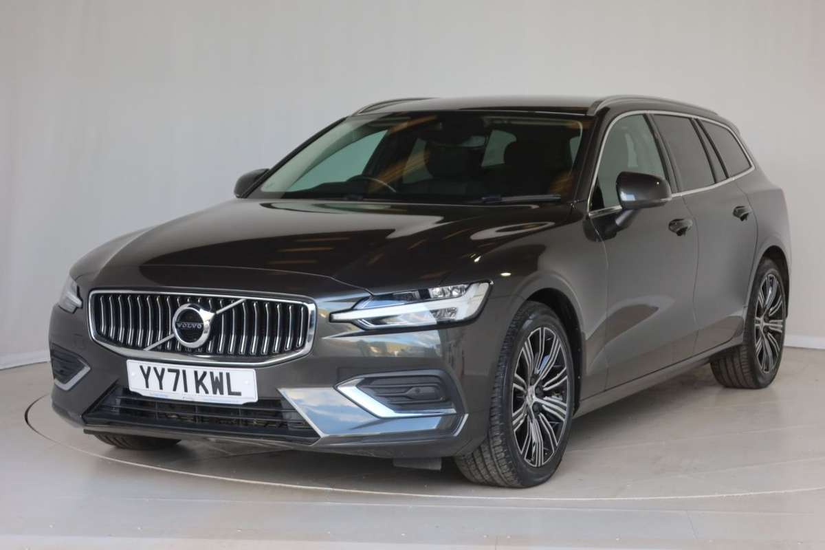 Check out this Volvo V60 2021 Hybrid Electric Automatic
