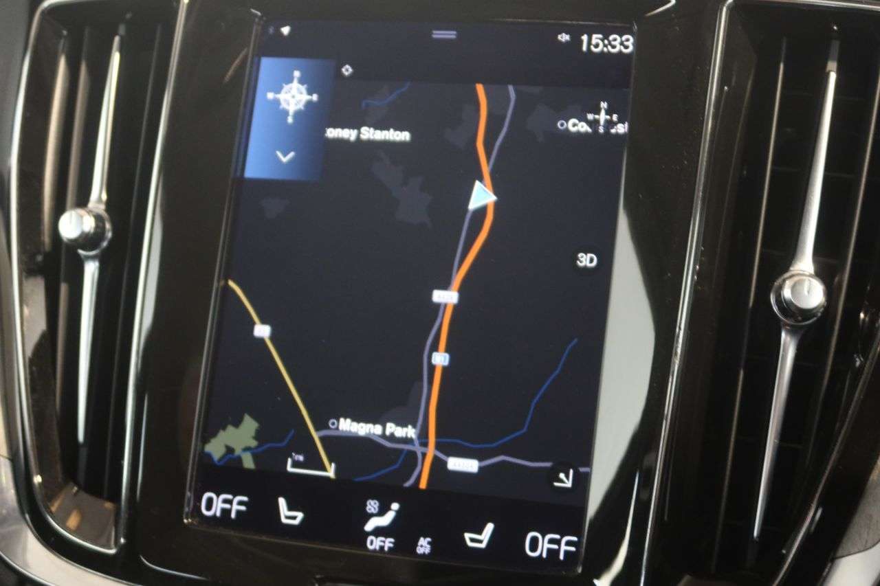 2021 VOLVO V60 2021 VOLVO V60