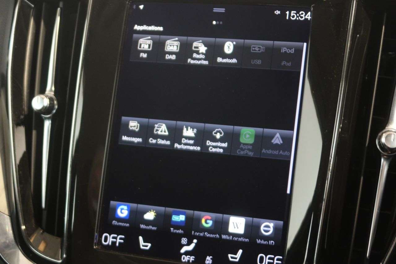 2021 VOLVO V60 2021 VOLVO V60