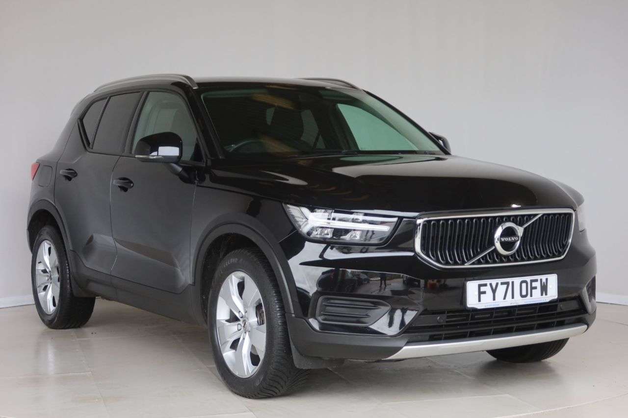2021 VOLVO XC40 2021 VOLVO XC40