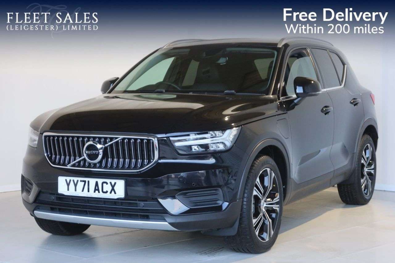 2021 VOLVO XC40 2021 VOLVO XC40