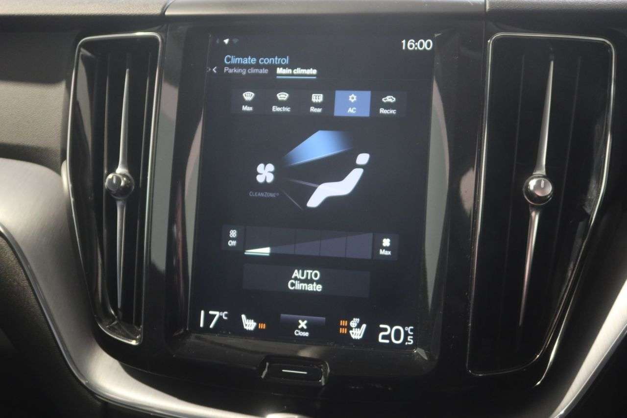 2018 VOLVO XC60 2018 VOLVO XC60