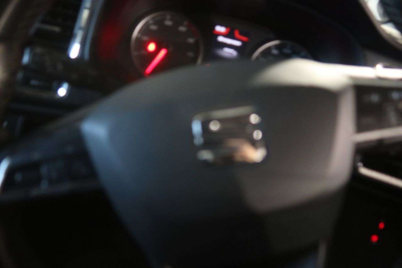 2021 VOLVO XC40 2021 VOLVO XC40