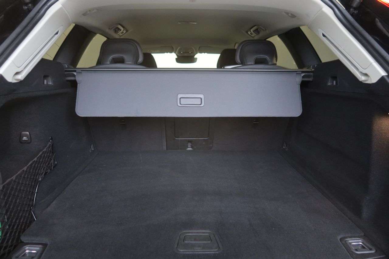 2023 VOLVO XC60 2023 VOLVO XC60