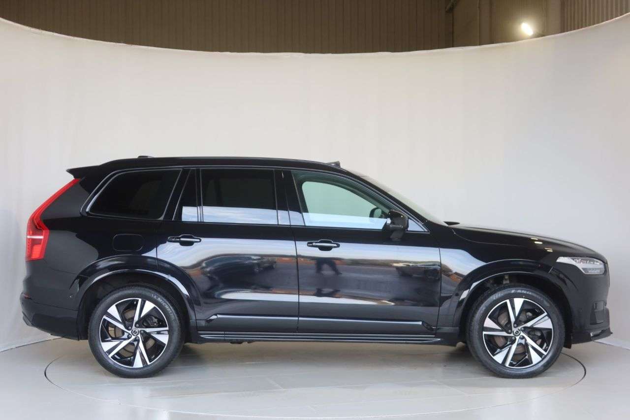 2022 VOLVO XC90 2022 VOLVO XC90