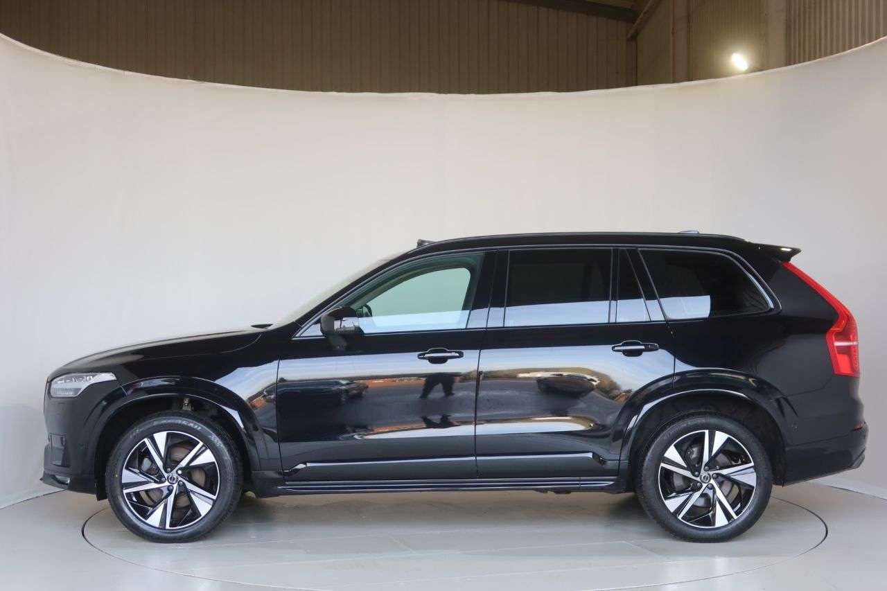 2022 VOLVO XC90 2022 VOLVO XC90