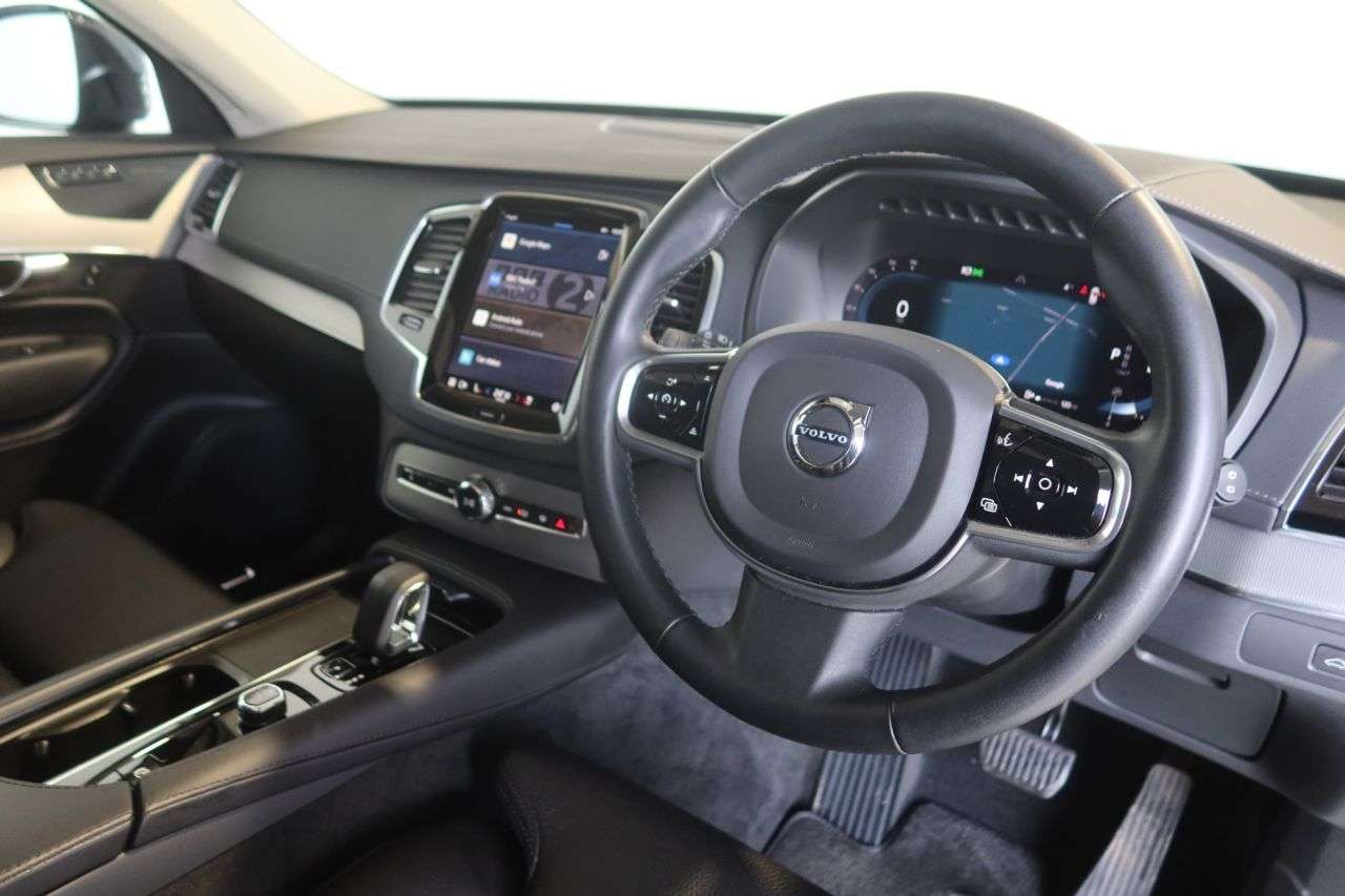 2022 VOLVO XC90 2022 VOLVO XC90