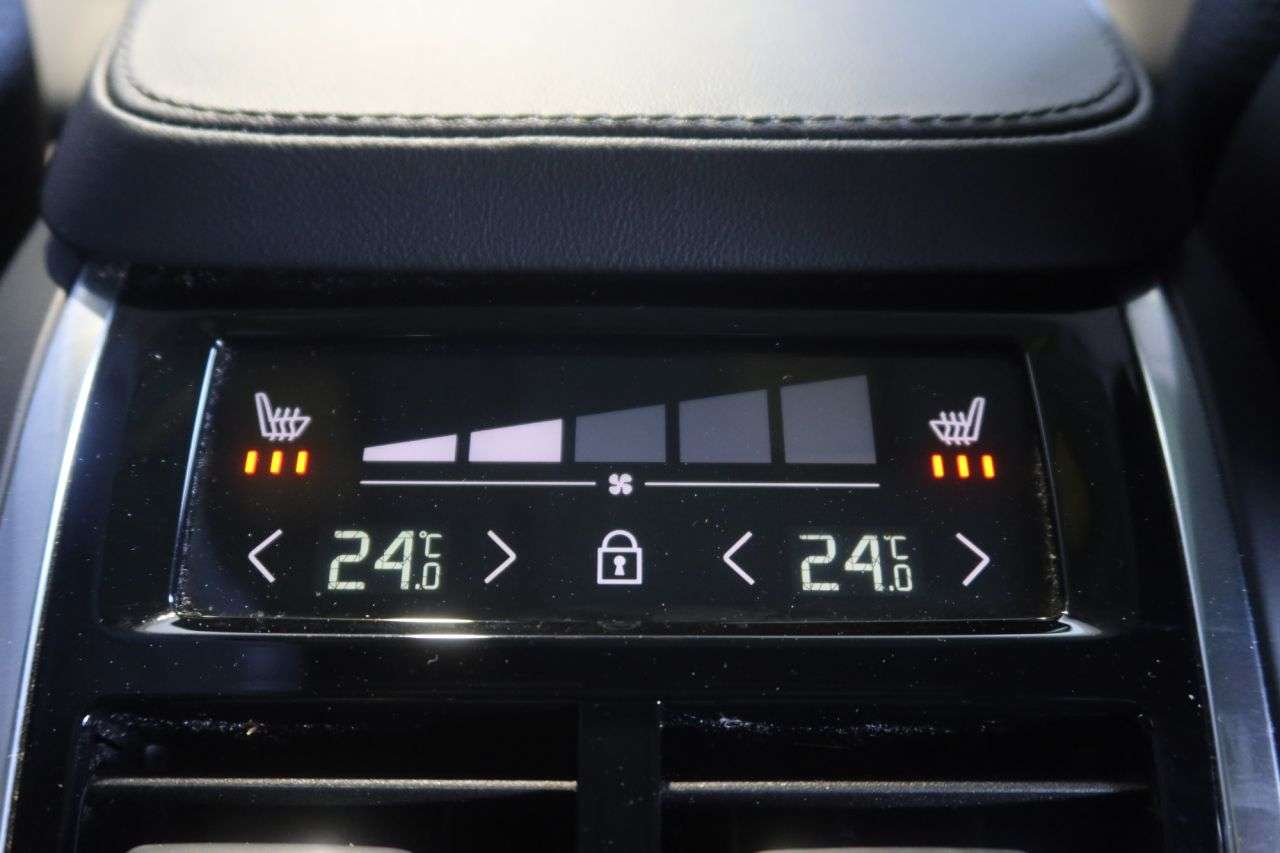 2022 VOLVO XC90 2022 VOLVO XC90