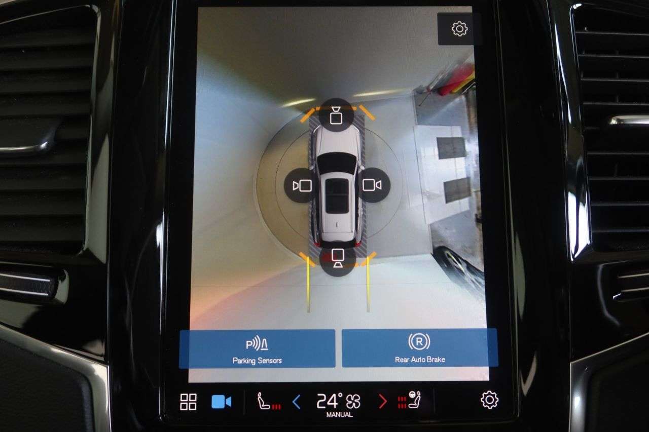 2022 VOLVO XC90 2022 VOLVO XC90