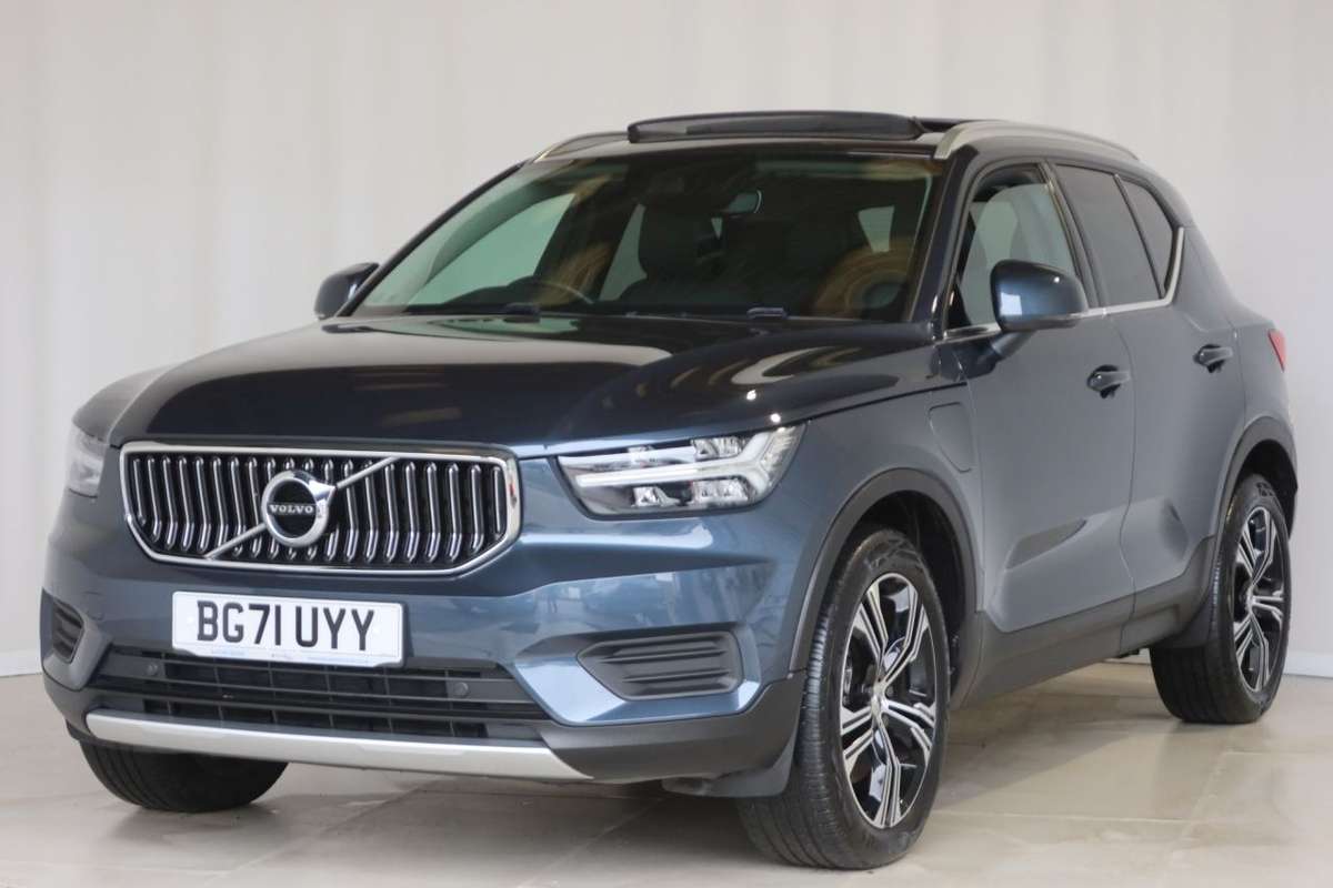Check out this Volvo Xc40 2021 Hybrid Electric Automatic