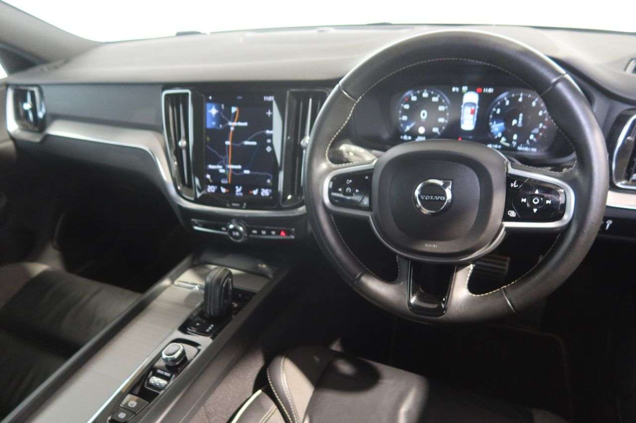 2021 VOLVO S60 2021 VOLVO S60