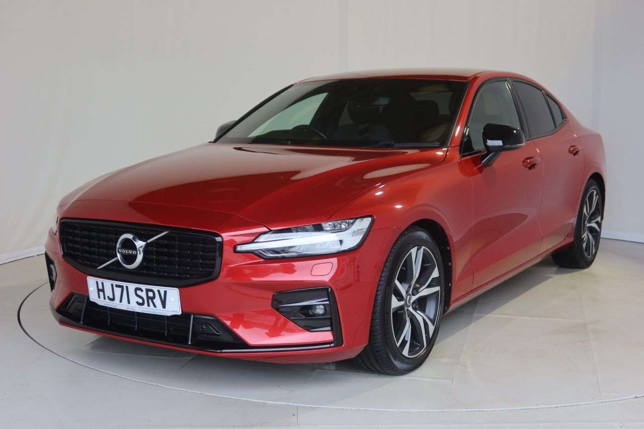2021 VOLVO S60 2021 VOLVO S60