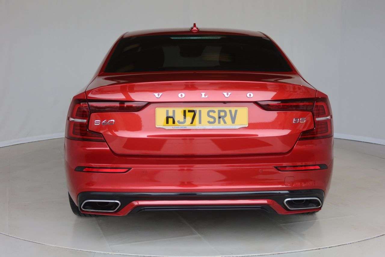 2021 VOLVO S60 2021 VOLVO S60