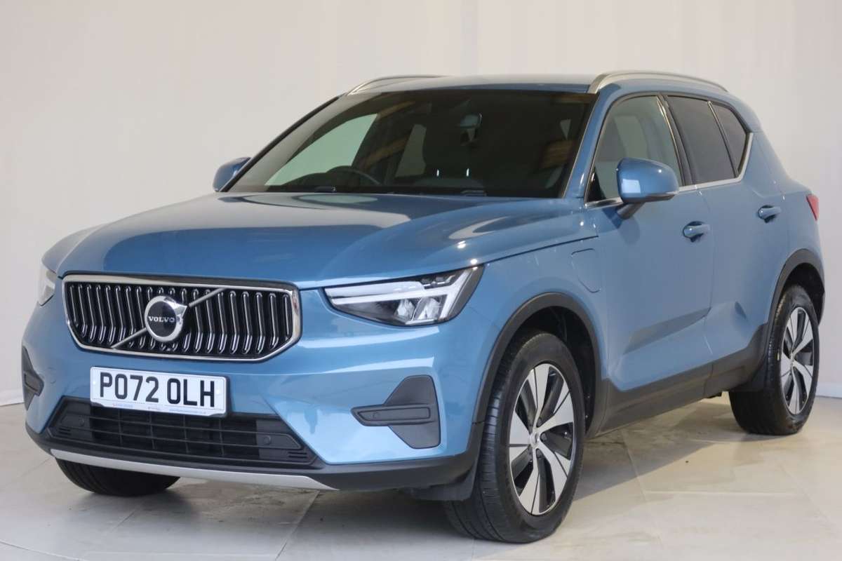 Check out this Volvo Xc40 2022 Hybrid Electric Automatic