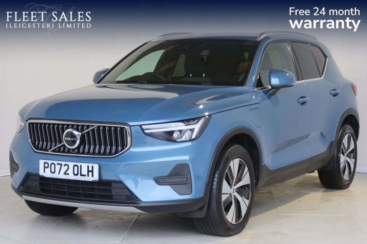 2022 VOLVO XC40 2022 VOLVO XC40
