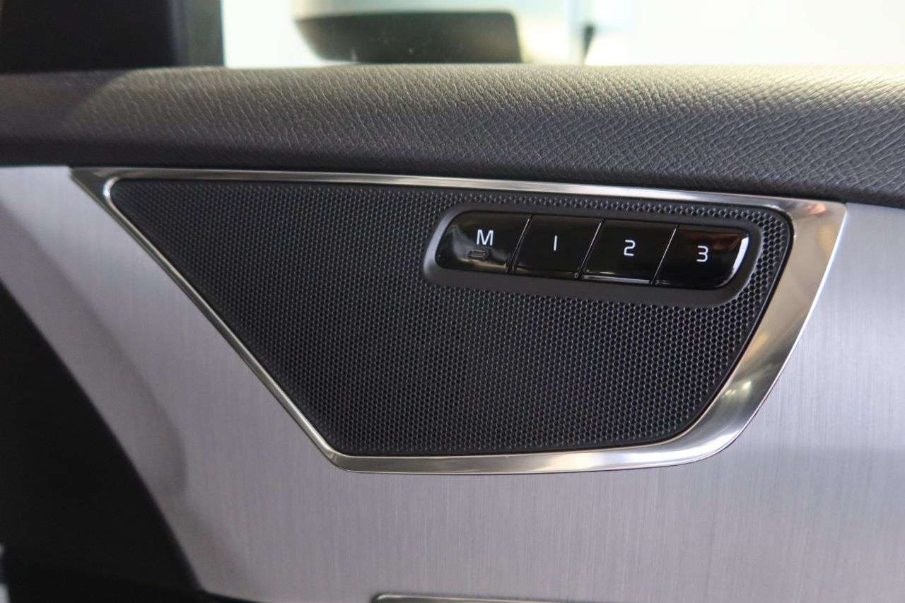 2020 VOLVO XC90 2020 VOLVO XC90