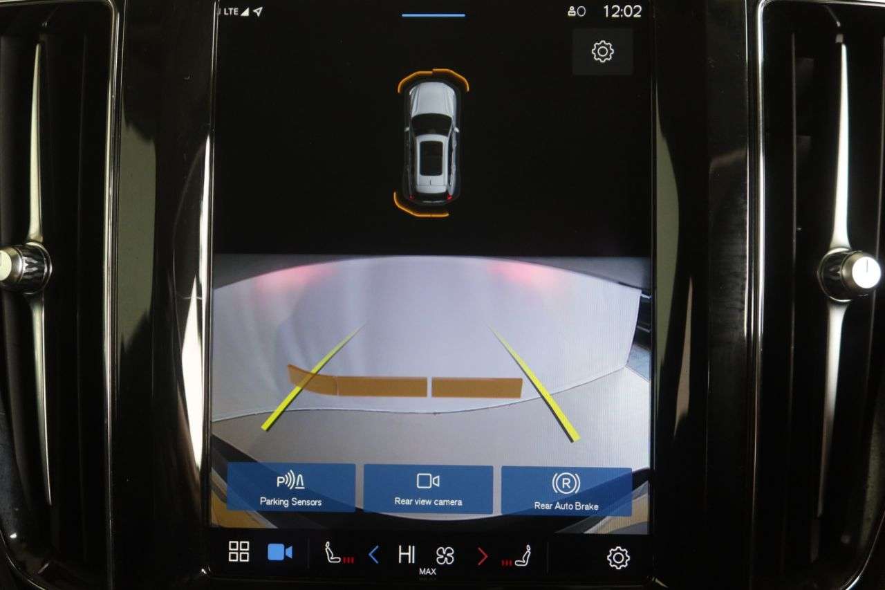 2022 VOLVO XC60 2022 VOLVO XC60