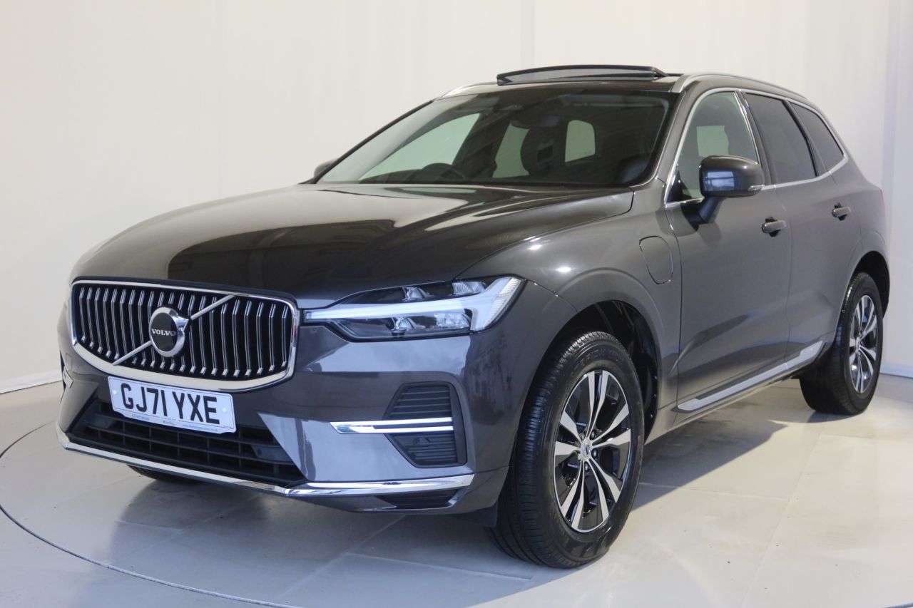 2021 VOLVO XC60 2021 VOLVO XC60