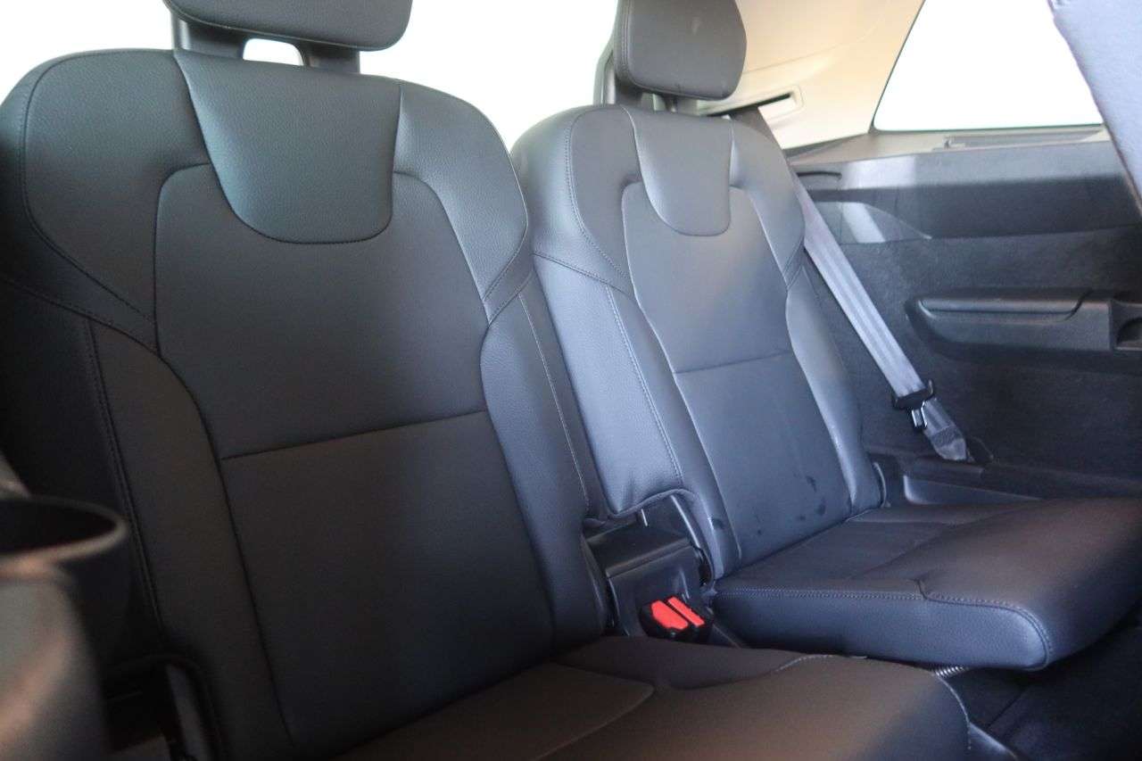 2022 VOLVO XC90 2022 VOLVO XC90