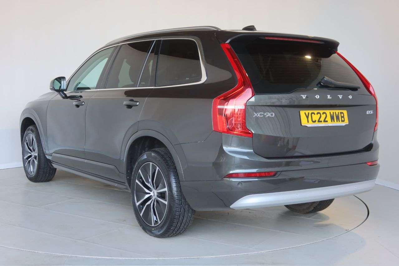 2022 VOLVO XC90 2022 VOLVO XC90
