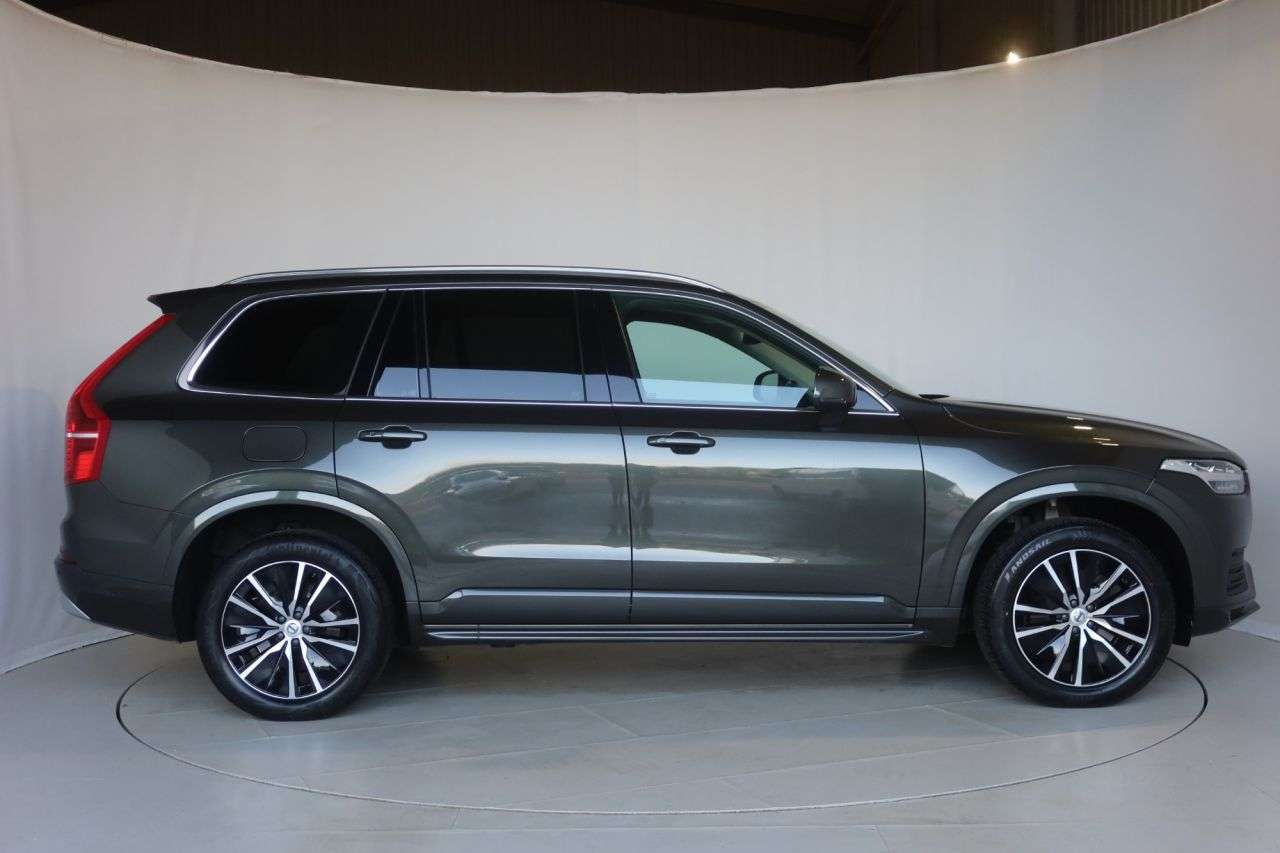 2022 VOLVO XC90 2022 VOLVO XC90