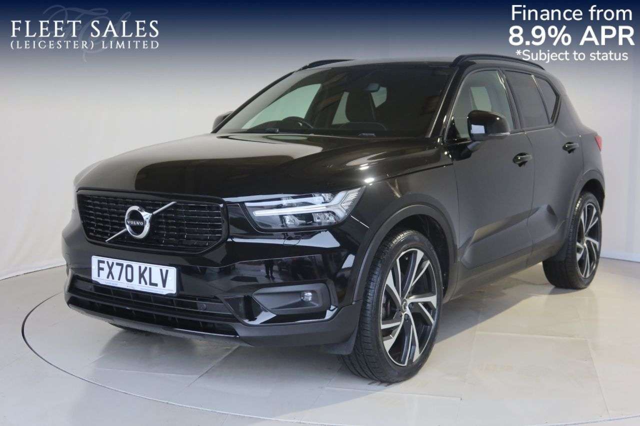 2020 VOLVO XC40 2020 VOLVO XC40