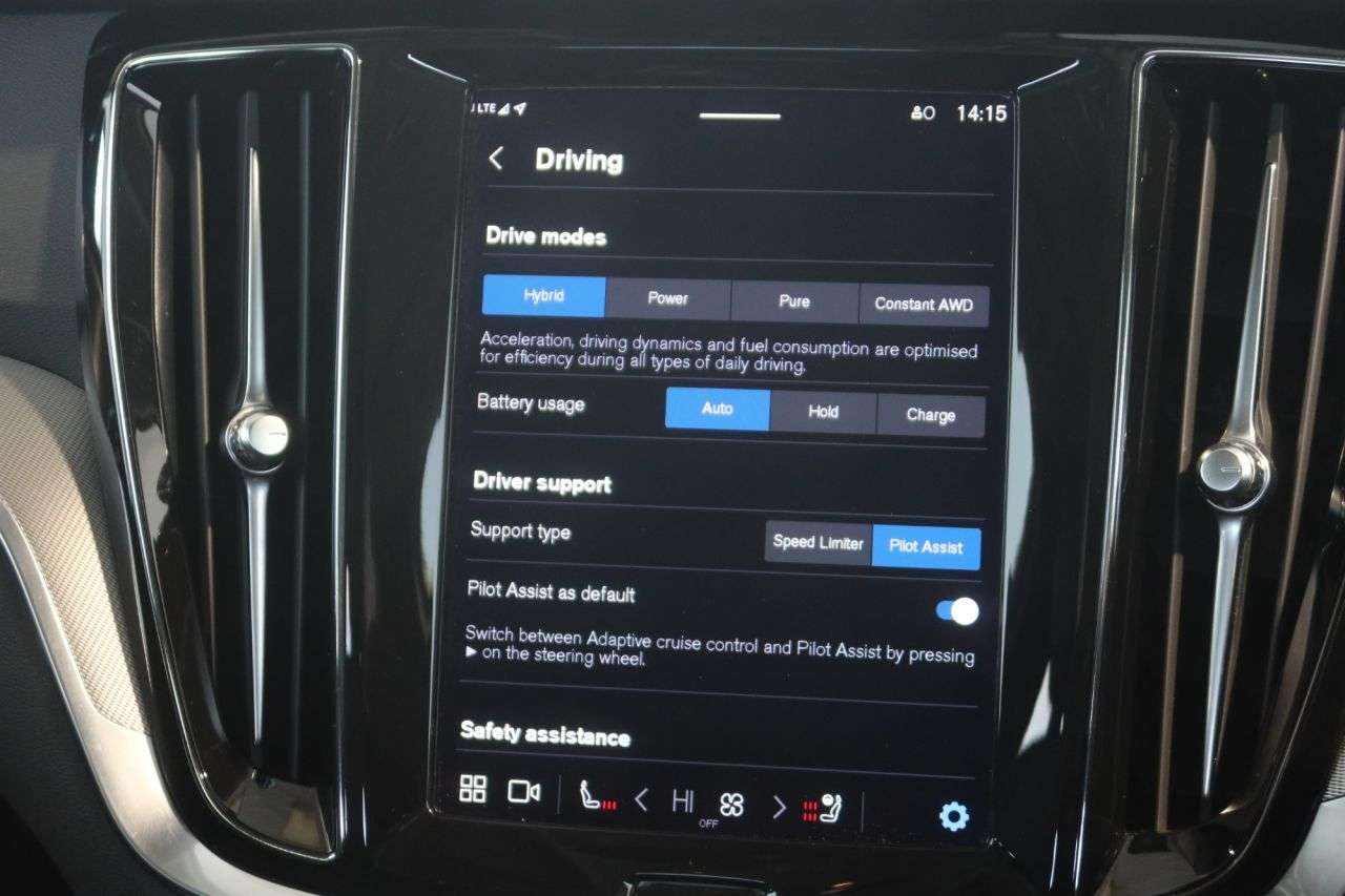 2022 VOLVO V60 2022 VOLVO V60