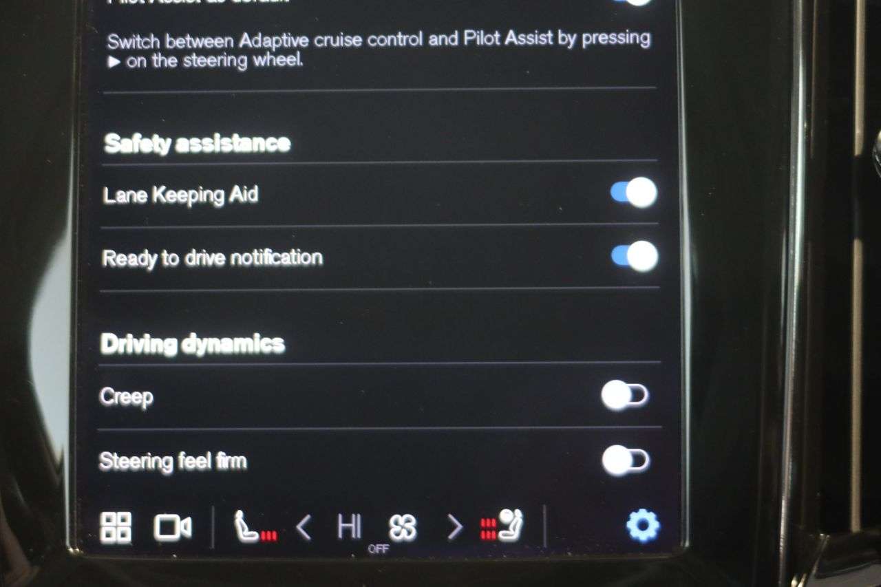 2022 VOLVO V60 2022 VOLVO V60
