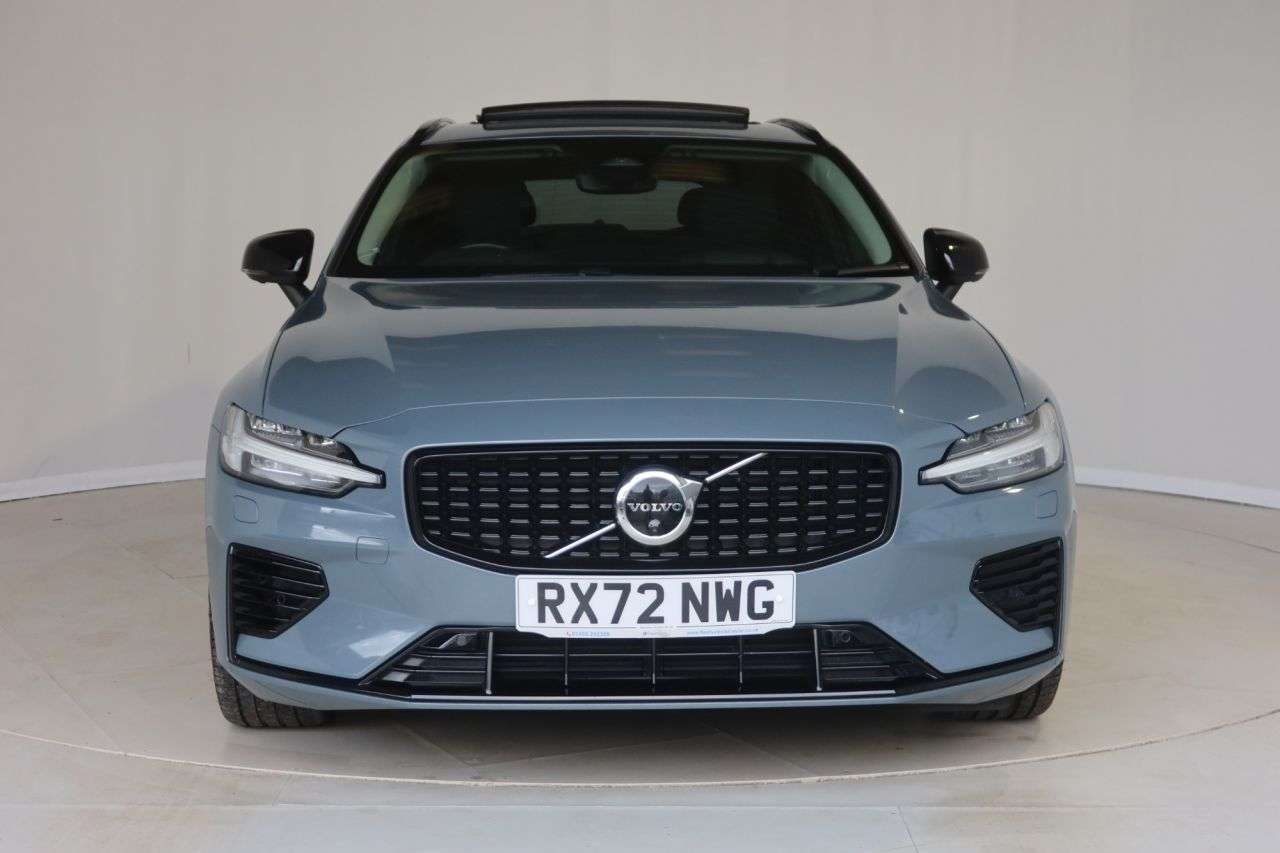 2022 VOLVO V60 2022 VOLVO V60