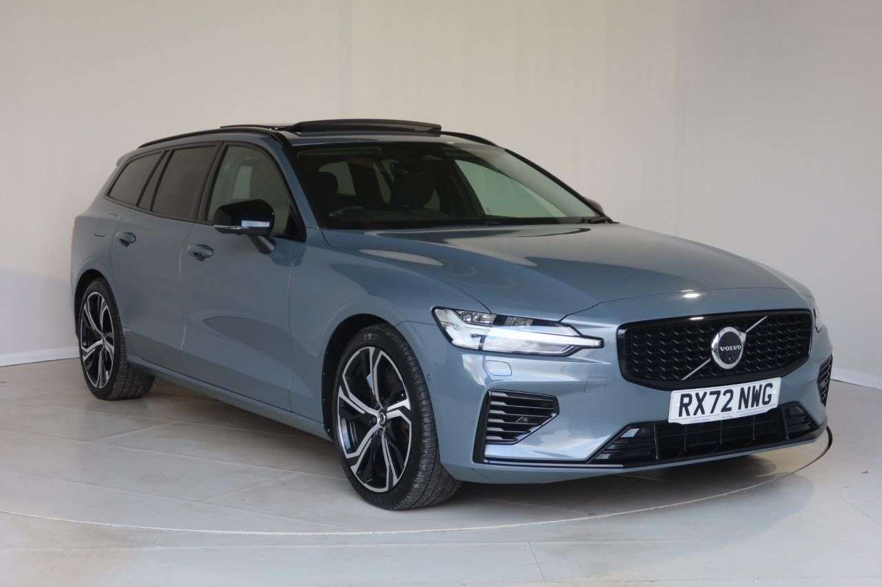 2022 VOLVO V60 2022 VOLVO V60