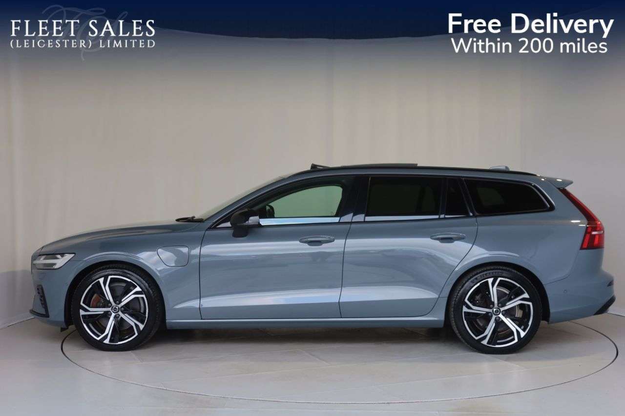 2022 VOLVO V60 2022 VOLVO V60