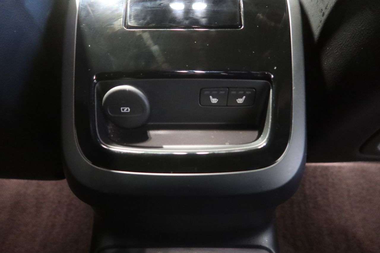 2021 VOLVO V90 2021 VOLVO V90