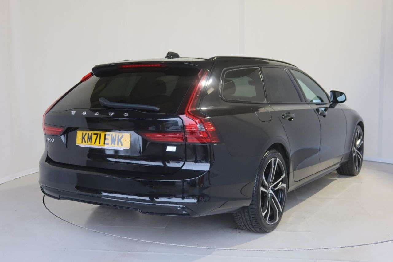 2021 VOLVO V90 2021 VOLVO V90