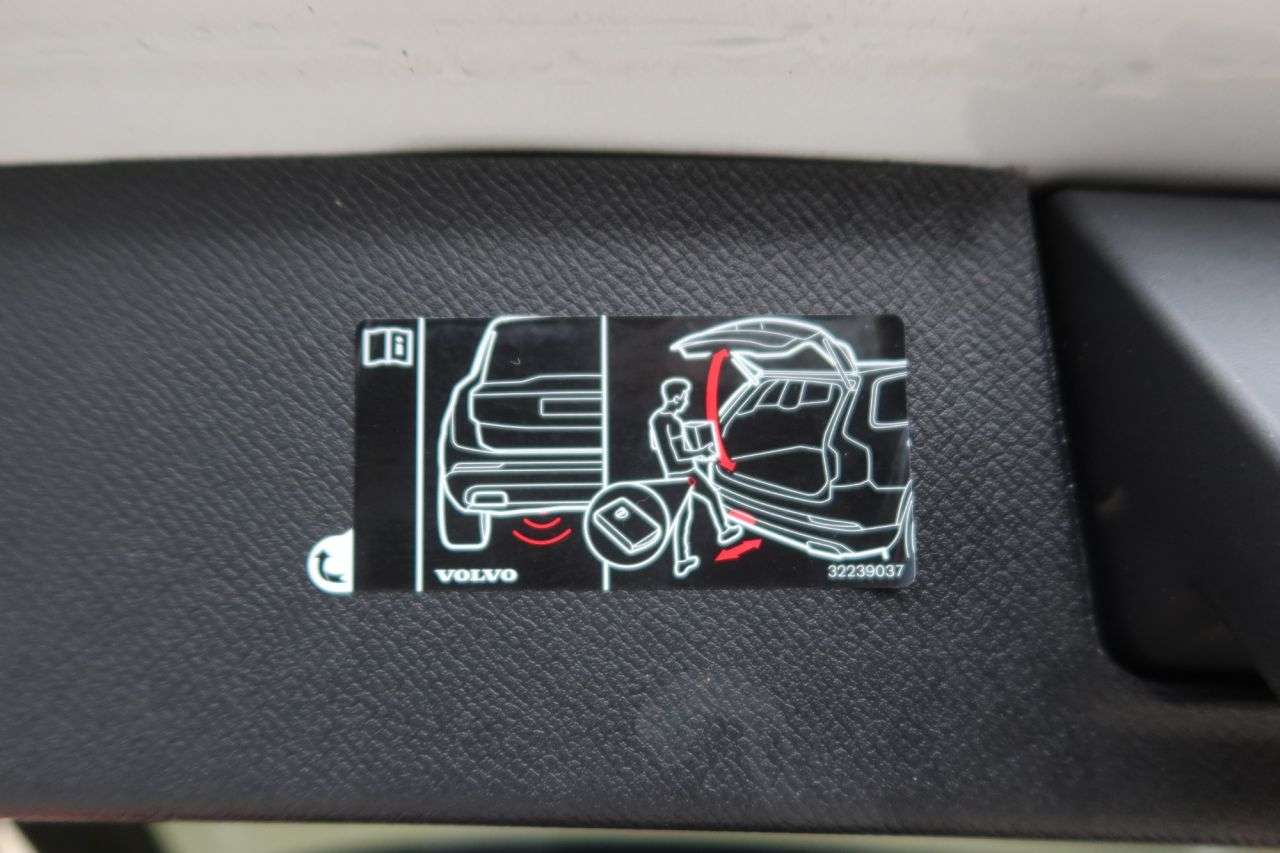 2021 VOLVO XC90 2021 VOLVO XC90