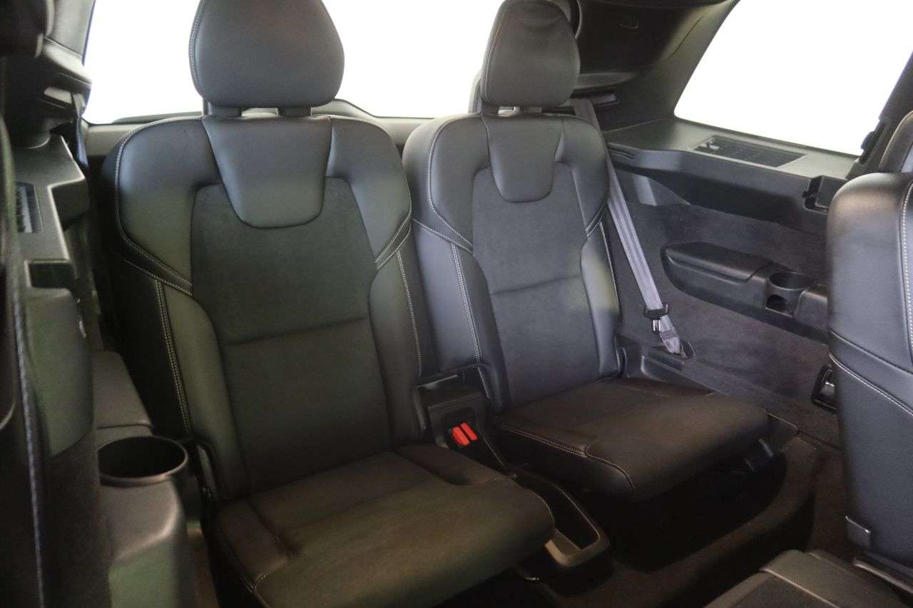 2021 VOLVO XC90 2021 VOLVO XC90