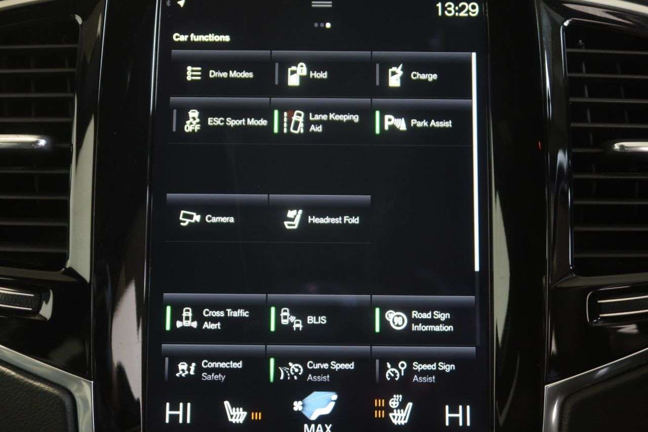 2021 VOLVO XC90 2021 VOLVO XC90