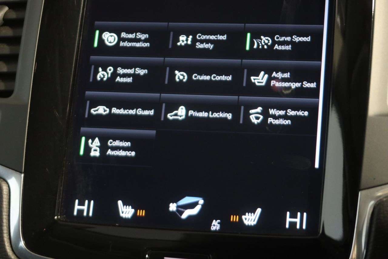 2021 VOLVO XC90 2021 VOLVO XC90