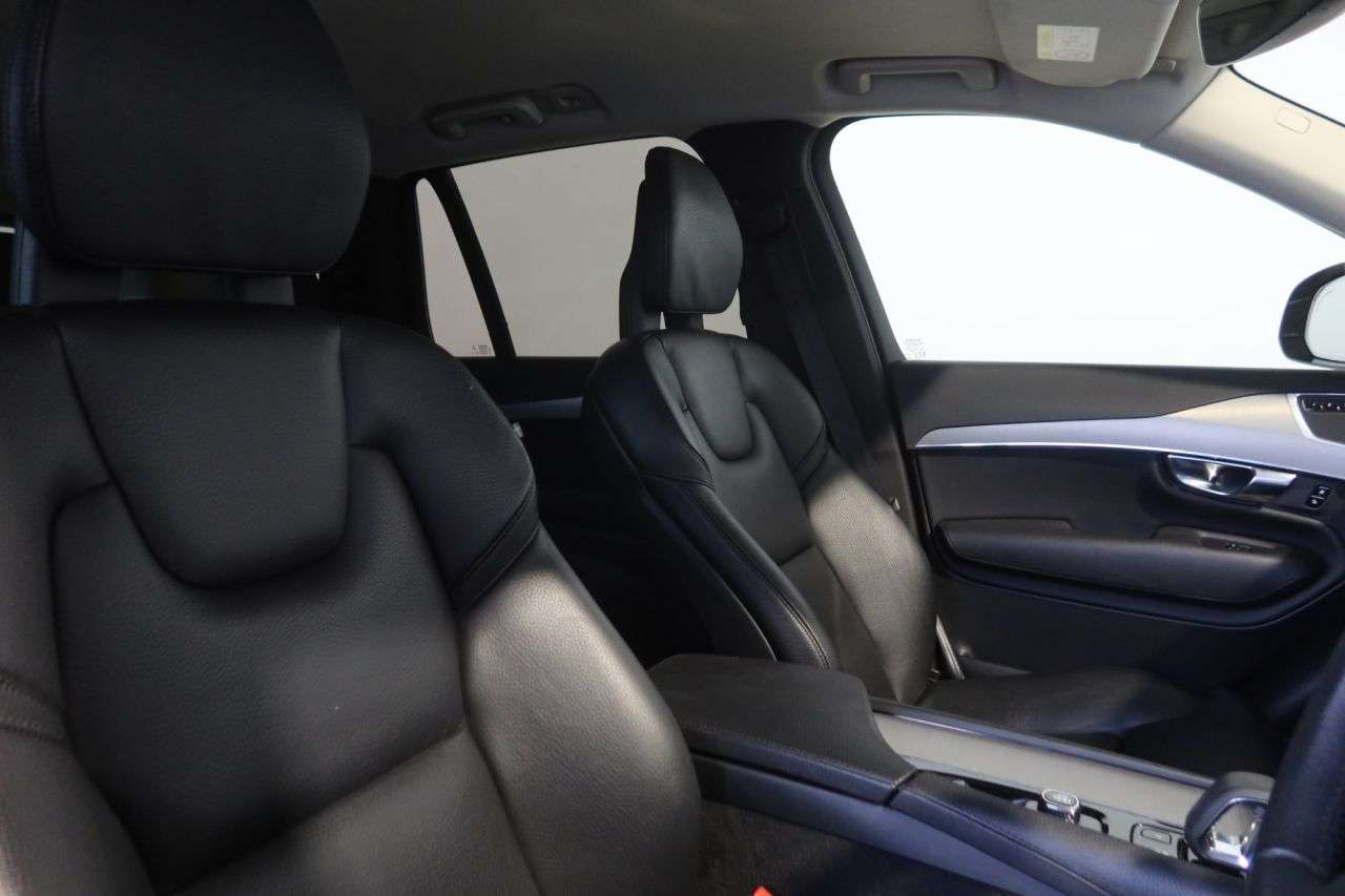 2021 VOLVO XC90 2021 VOLVO XC90