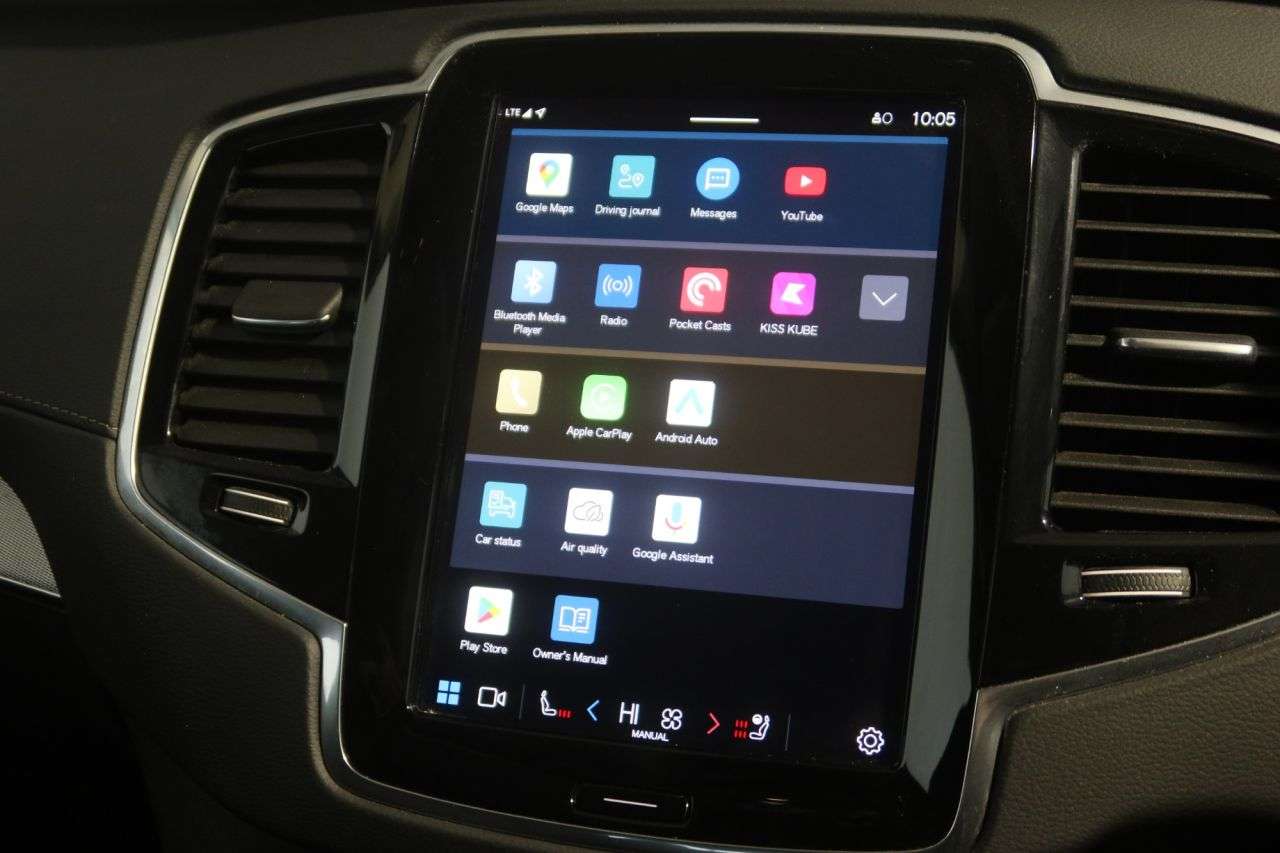 2022 VOLVO XC90 2022 VOLVO XC90