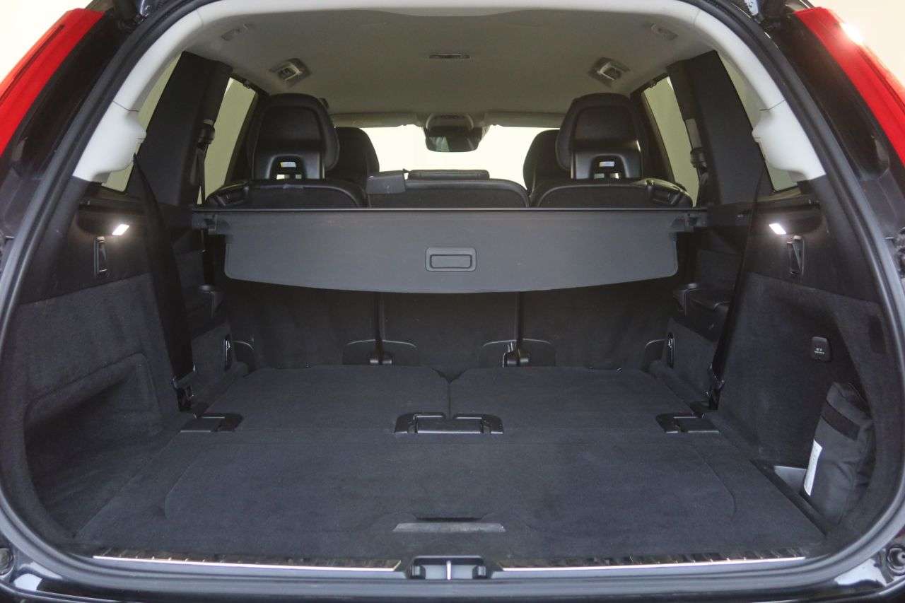 2021 VOLVO XC90 2021 VOLVO XC90